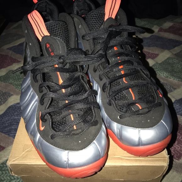Crimson foamposites